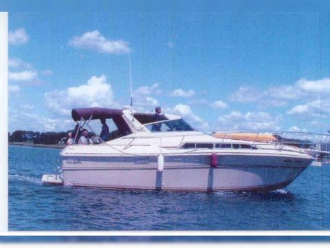 1983 Sea Ray Express Cruiser