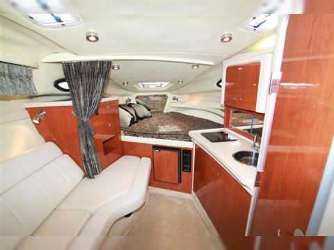 2005 Regal 2860 Commodore for sale