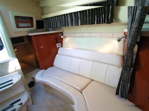 2005 Regal 2860 Commodore for sale