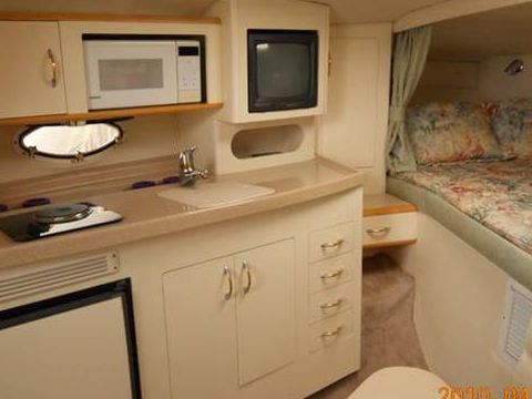1999 Larson 290 Cabrio for sale