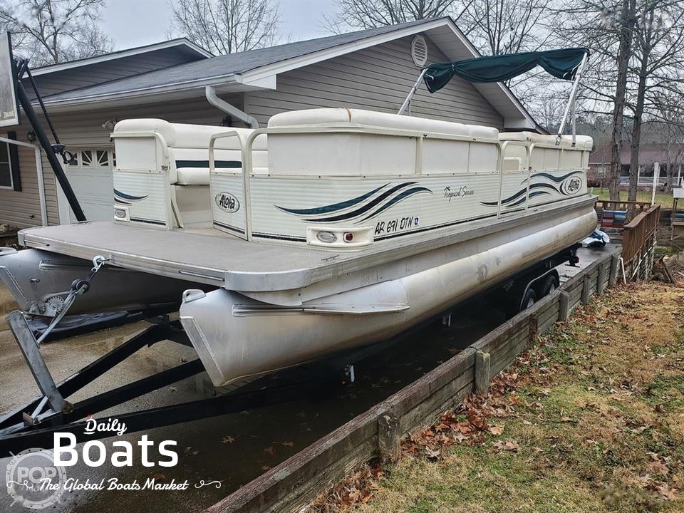2005 Aloha Pontoon Ts 250 for sale. View price, photos and Buy 2005