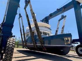 2001 Custom Long Range Steel Trawler te koop