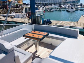 2018 Windy Boats Windy 39 Camira Sun Lounge Version на продаж