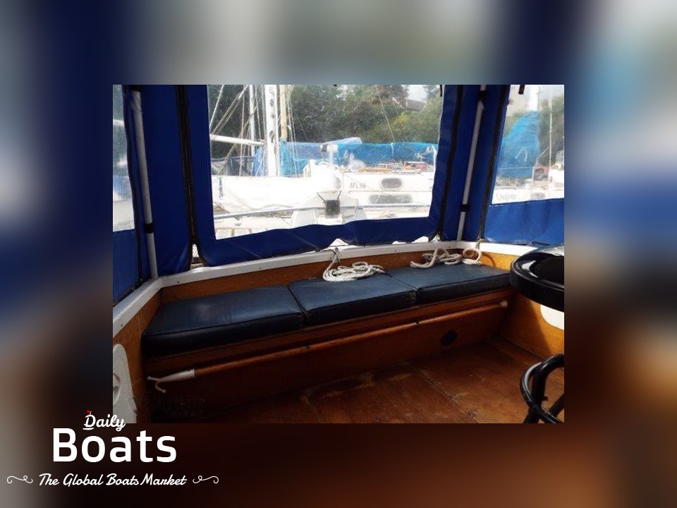 1979 Motor Cruiser Cabin Cruiser for sale. View price, photos and Buy