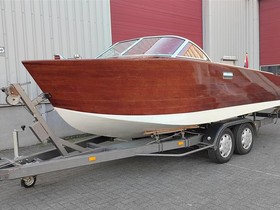 2005 Custom Runabout 580 na prodej