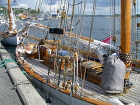1980  Pilot Cutter
