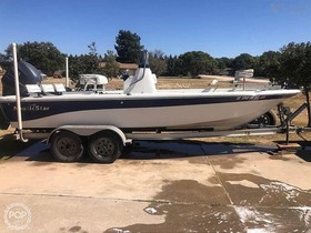 NauticStar 2110
