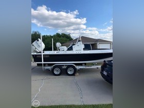2019  Frontier 2104