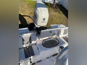 2019  Frontier 2104