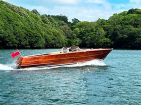 Osta 2011 Custom Classic Motor Boat