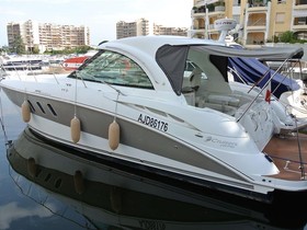  Cruiser Yachts 390 Sport Coupe