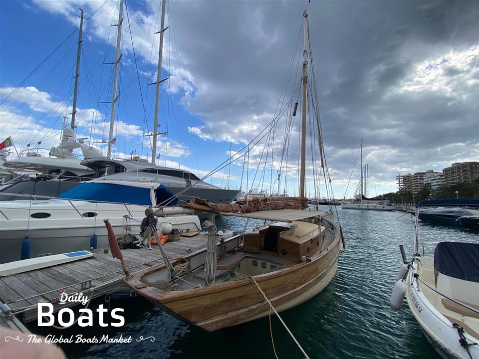 1999 Custom Essex Smack Yacht 29 for sale. View price, photos and Buy