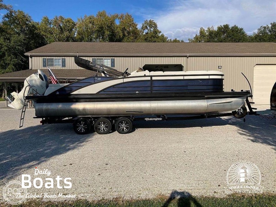 Bennington r25 for sale Daily Boats