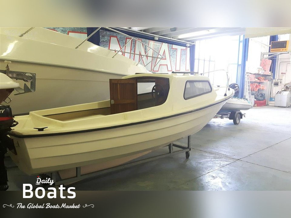 1988 Family Boat Family 500 for sale. View price, photos and Buy 1988