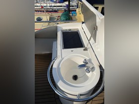 2001 Fairline Phantom 43