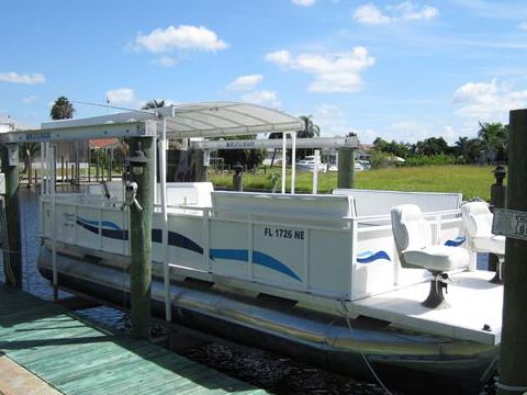 Island Marine 250