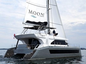Moon Yacht 60