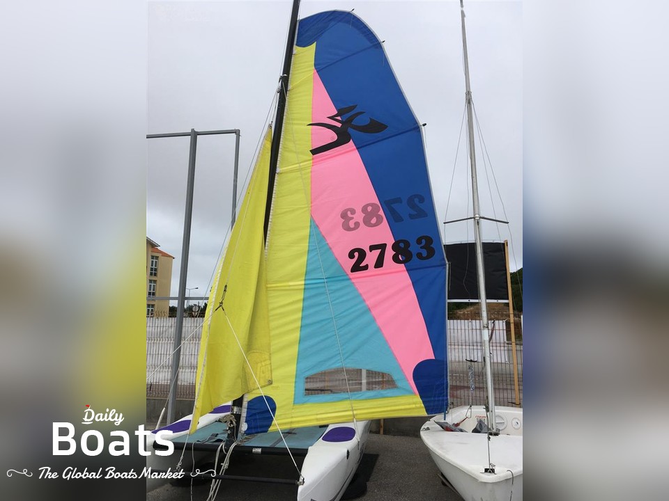 1998 Hobie Cat Hobie Cat 12 Wave for sale. View price, photos and Buy