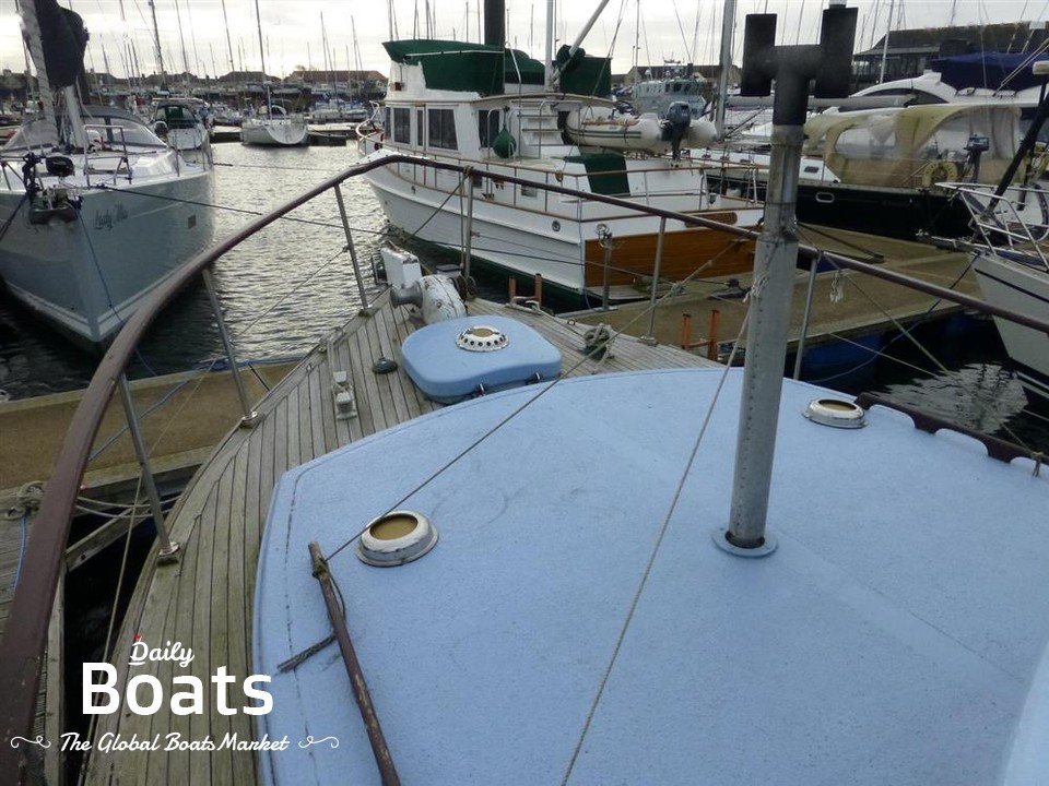 1986 Motor Yacht Guernsey 10M for sale. View price, photos and Buy 1986 Motor Yacht Guernsey 10M