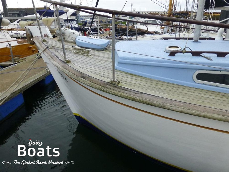 1986 Motor Yacht Guernsey 10M for sale. View price, photos and Buy 1986 Motor Yacht Guernsey 10M