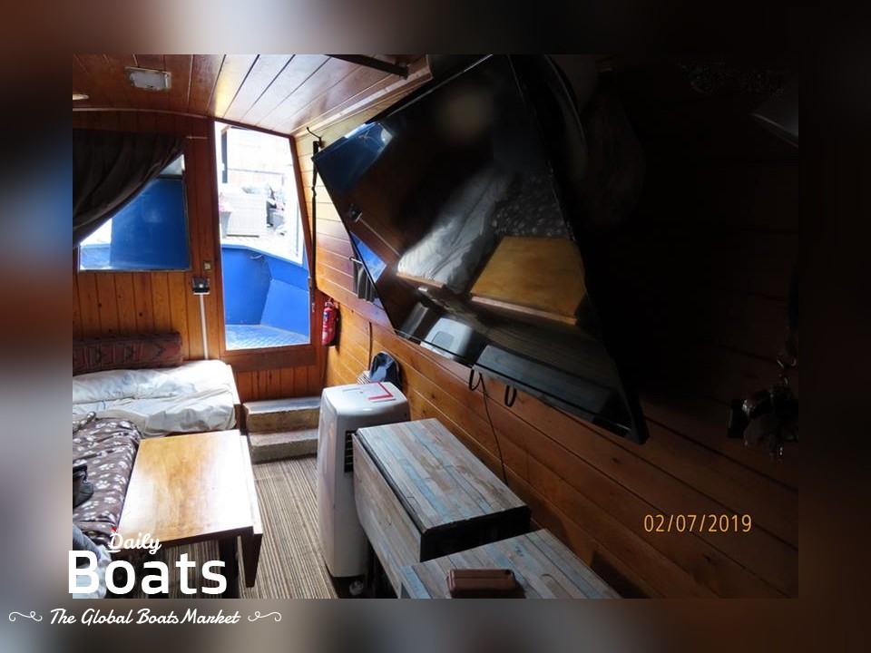 Narrowboat Cruiser Stern Narrowboat for sale. View price, photos and