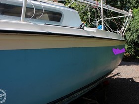Buy 1978 MacGregor Venture 25