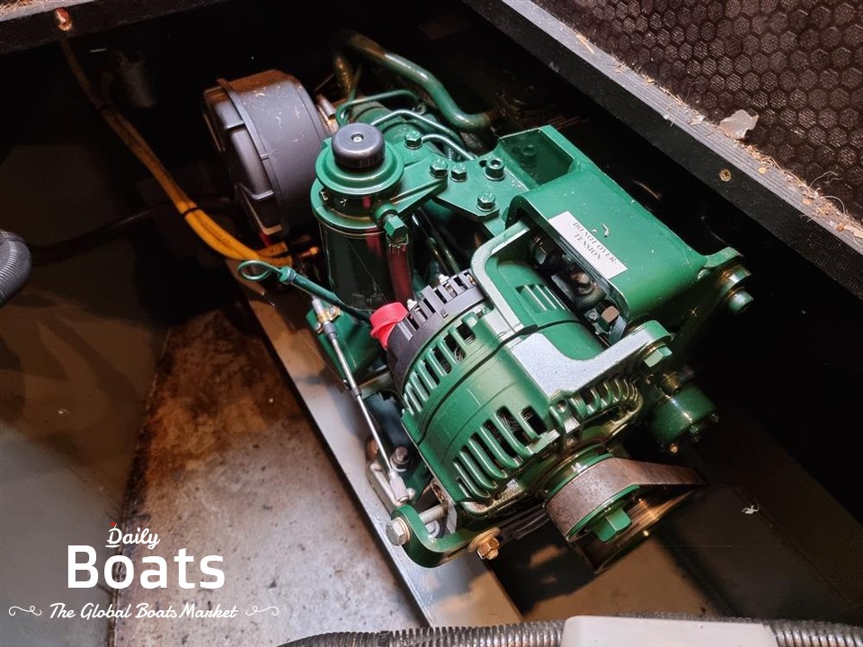 2017 Hamilton Alexander 52 Narrowboat for sale. View price, photos and