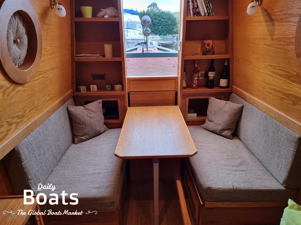 2017 Hamilton Alexander 52 Narrowboat for sale. View price, photos and