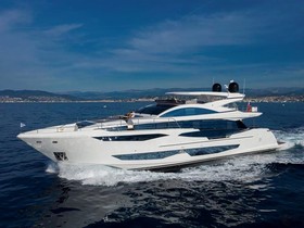 Buy 2022 Pearl Motor Yachts 95