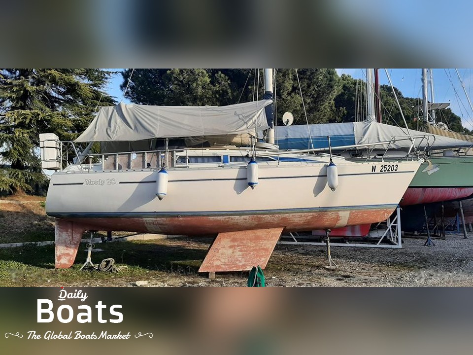 Moody moody 28 twin keel for sale Daily Boats