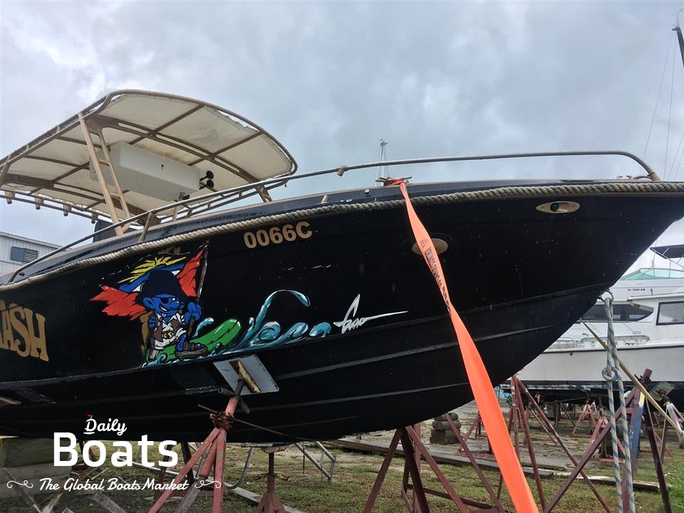 2001 Formula 25 Ft Centre Console Cuddy for sale. View price, photos