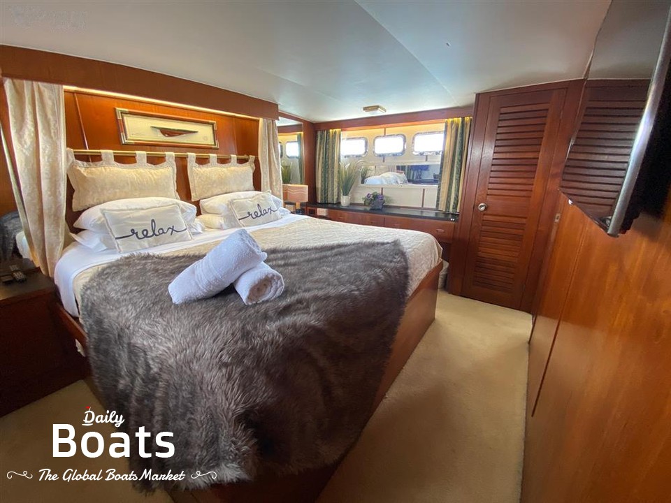 1976 Trojan 54 Deckhouse for sale. View price, photos and Buy 1976