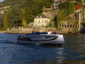 2021 Occhilupo Yacht & Carbon Superbia 28