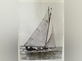  Classic Clyde Class 19/24 Gaff Sloop