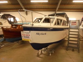 Buy 1991 Viking 26 Centre Cockpit Called Skylark