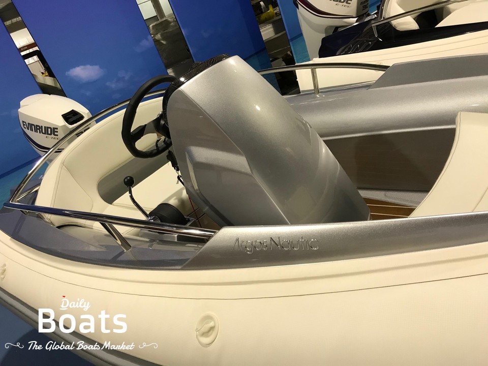 2017 Argos Nautic 305 Yachting for sale. View price, photos and Buy