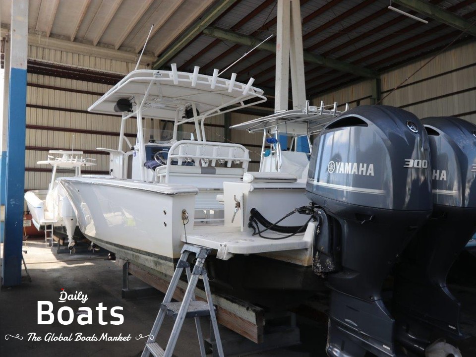 2003 Jupiter Center Console for sale. View price, photos and Buy 2003