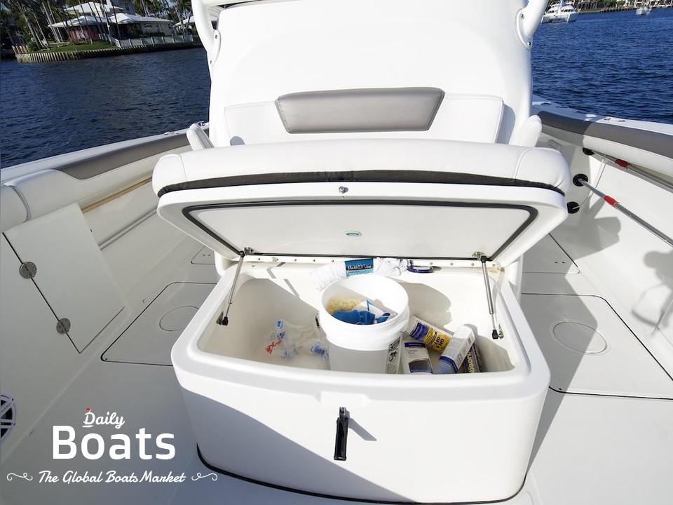 2018 World Cat 320 Center Console for sale. View price, photos and Buy