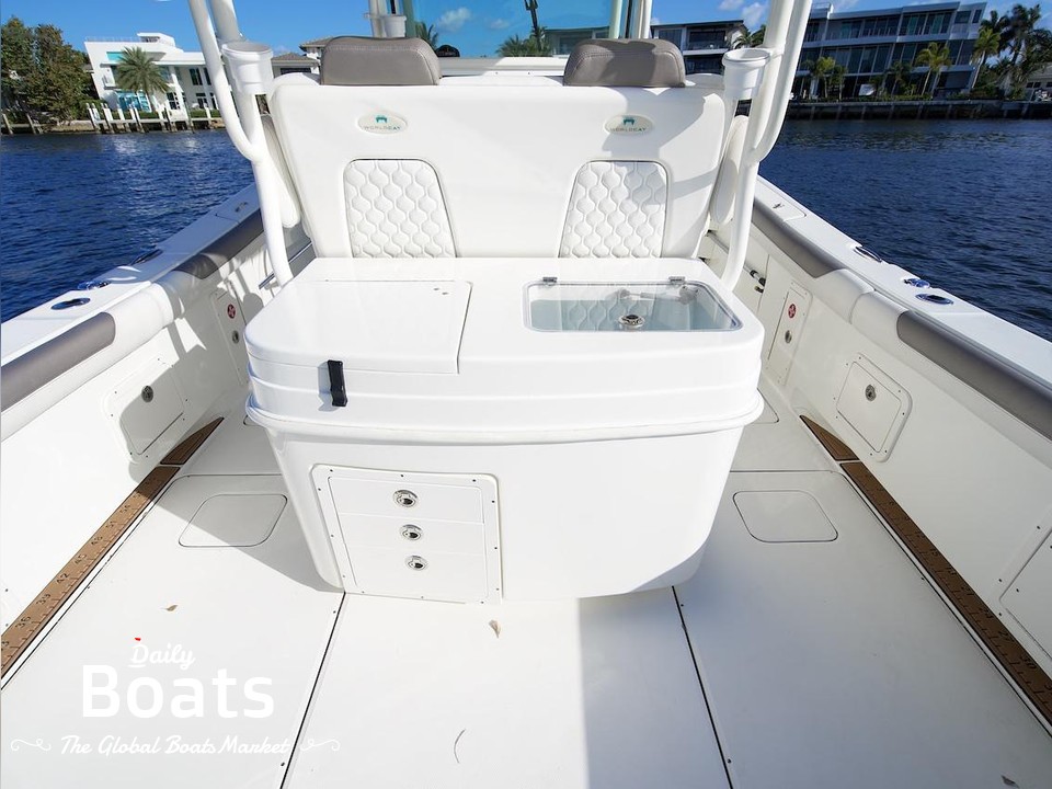 2018 World Cat 320 Center Console for sale. View price, photos and Buy