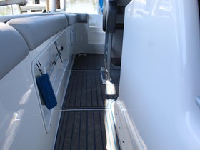 2013 Concept 30 Cuddy Cabin