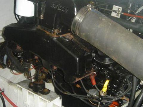 1995 Bertram 30 Moppie kopen