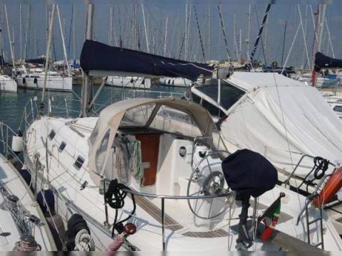 Beneteau Oceanis 311