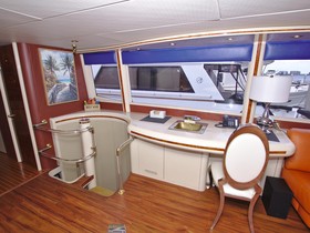 1995 Lazzara Yachts 76 Grand Salon