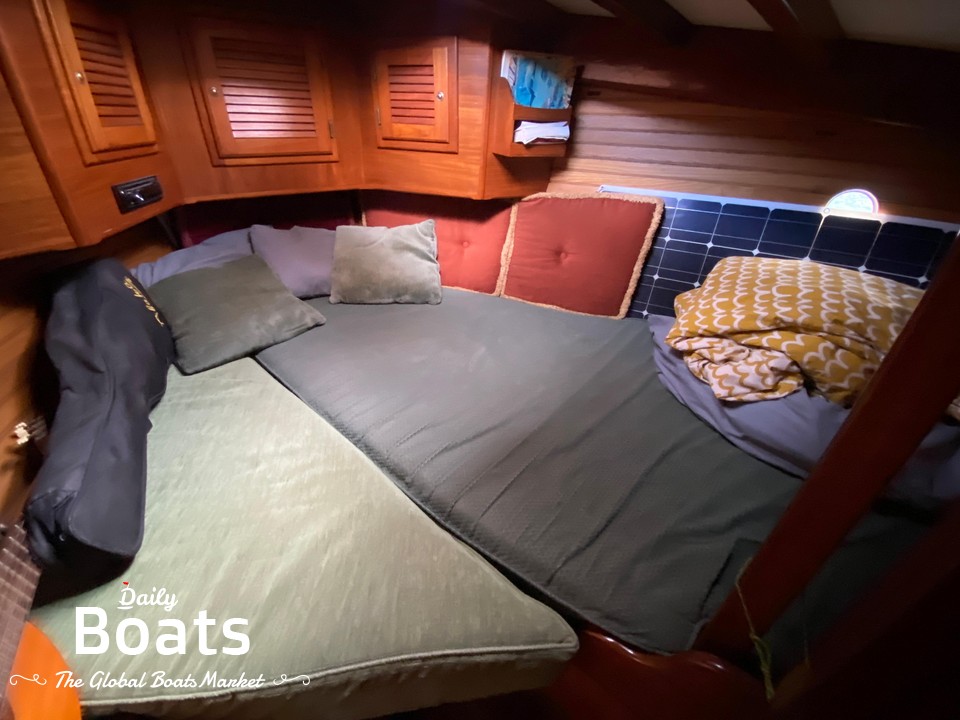 1999 Custom Essex Smack Yacht 29 for sale. View price, photos and Buy