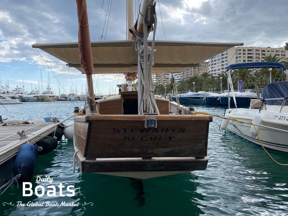 1999 Custom Essex Smack Yacht 29 for sale. View price, photos and Buy