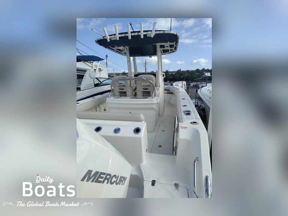 2021 Boston Whaler 250 Outrage for sale. View price, photos and Buy