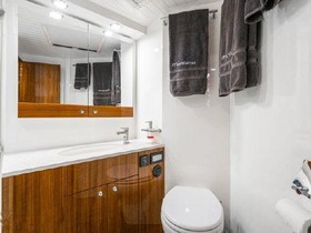 Купити 2020 Maritimo M59