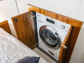 Купити 2020 Maritimo M59