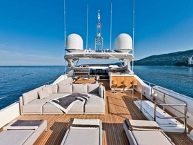 2011 Ferretti Yachts Custom Line 100 til salgs