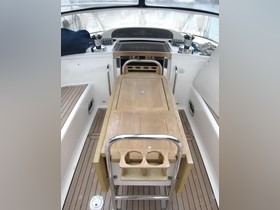 2005 Moody 64